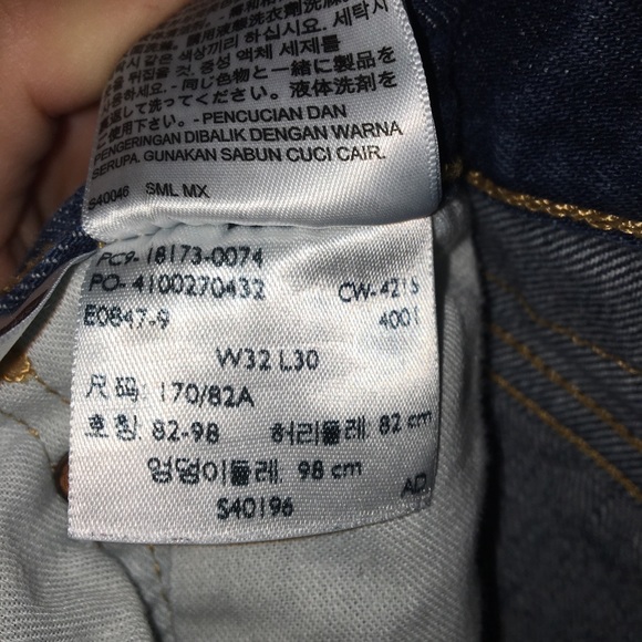 Levi’s 501 CT Handmade Distressed DarkWash Jeans Sz: 32 - Picture 3 of 10